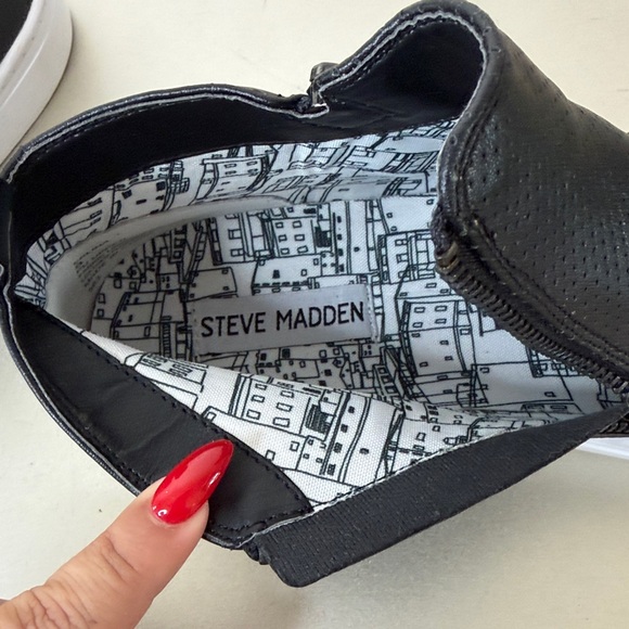 Steve Madden Black Perforated Ankle Booties - Picture 12 of 13
